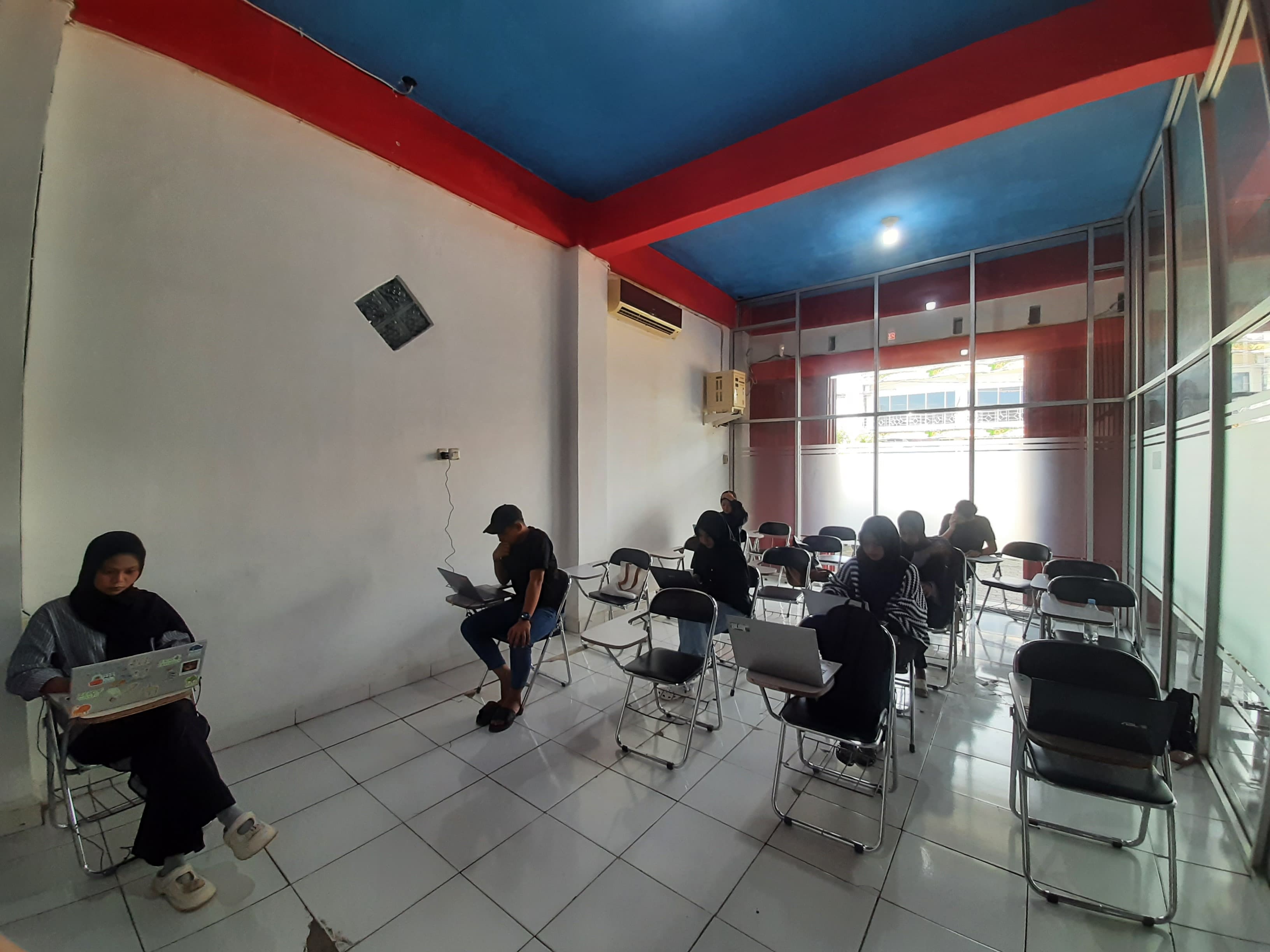 Try Out UTBK-SNBT sesi 3 siswa TIEC-ID 